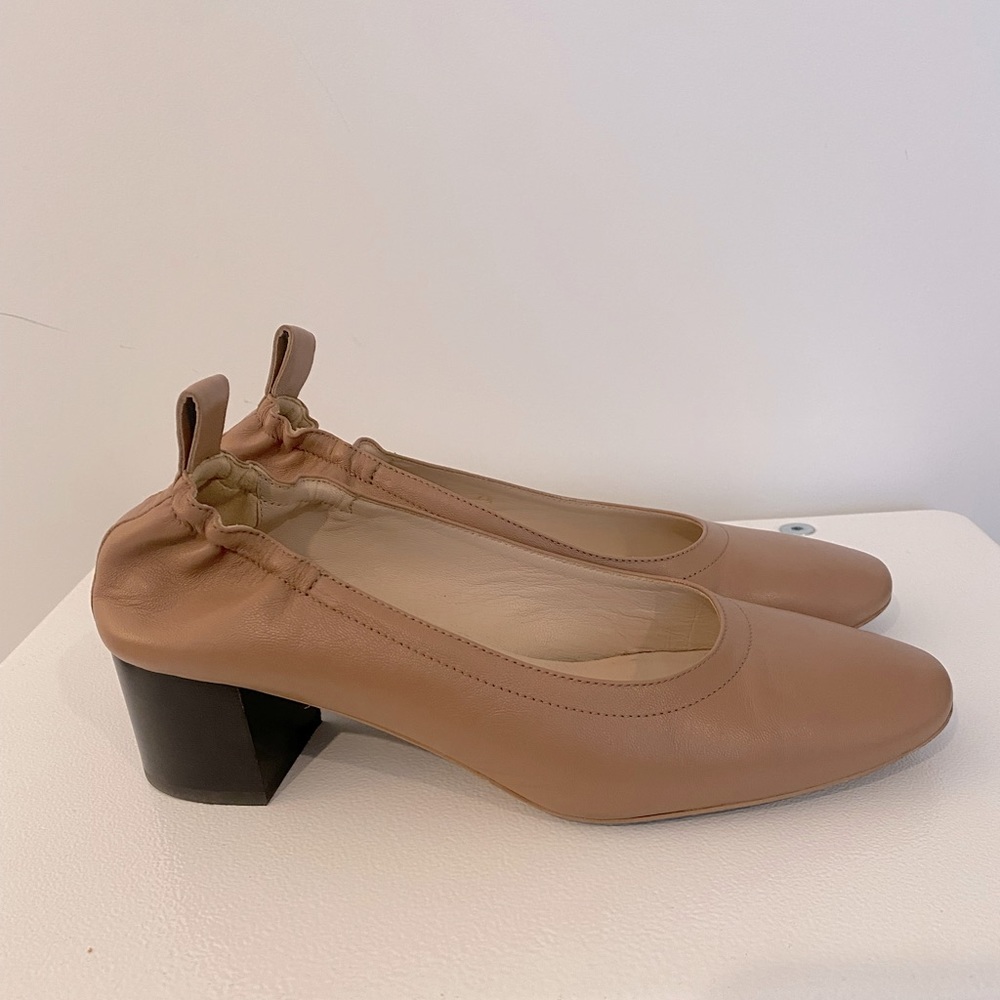 Everlane Day Heel in Pecan leather, 7.5